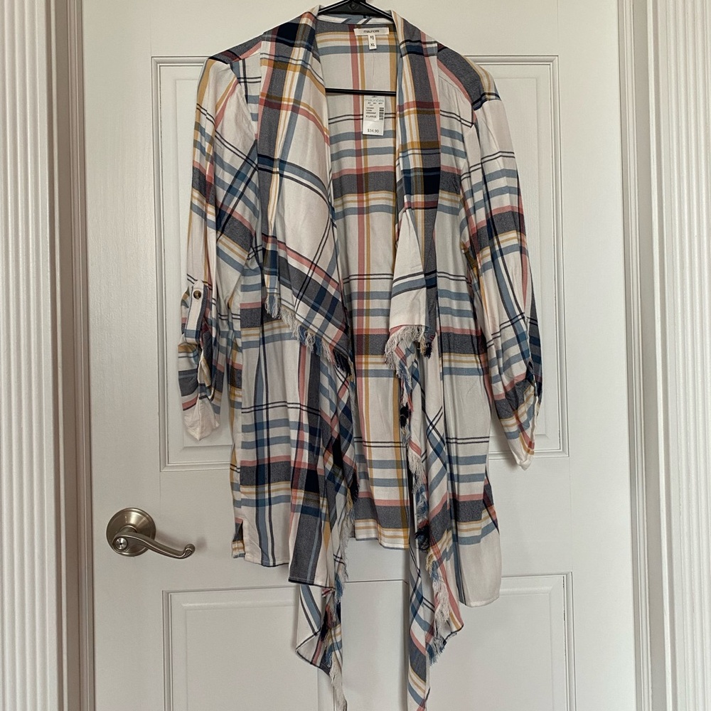 NWT, Maurices Plaid Open Front Top